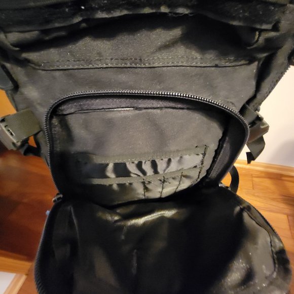 Backpack - Picture 1 of 4